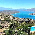 Beautiful Helios With Stunning Sea View!