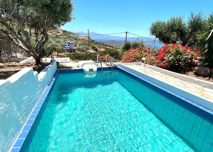 Beautiful Helios With Stunning Sea View! Vrouhas