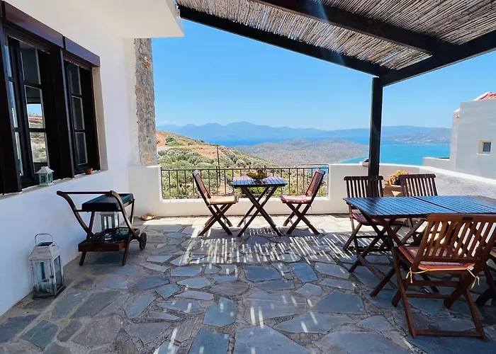 Beautiful Helios With Stunning Sea View! * Vrouhas