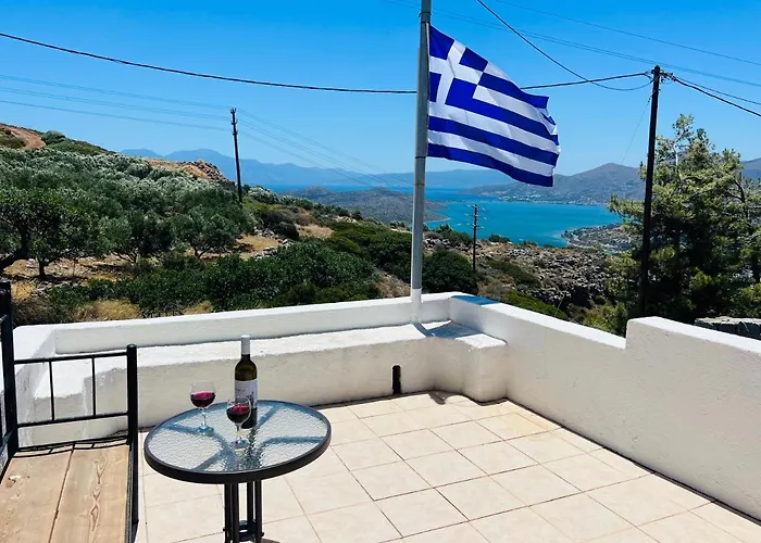 Beautiful Helios With Stunning Sea View! * Vrouhas