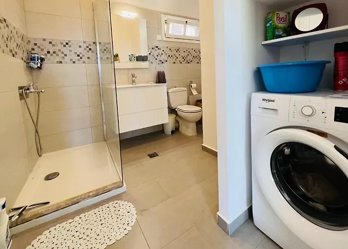 Beautiful Helios With Stunning Sea View! * Vrouhas